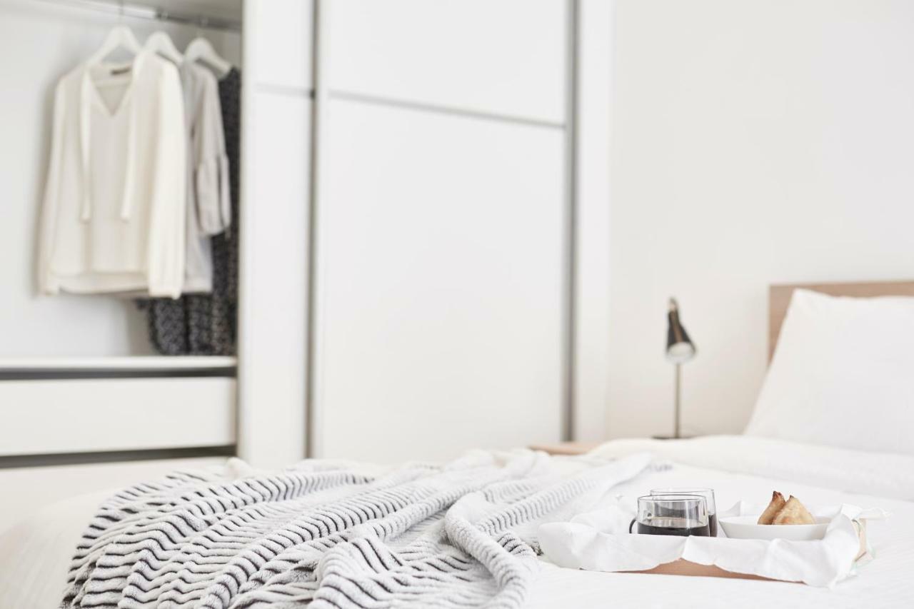 Modern Elegant Apt At Kolonaki Athens Ngoại thất bức ảnh